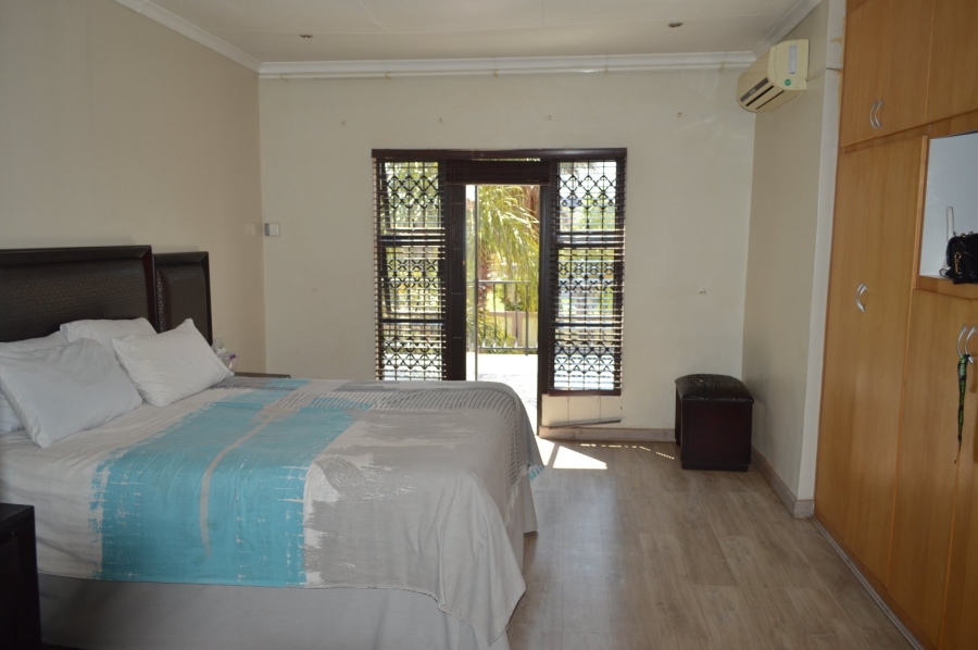 5 Bedroom Property for Sale in Doringkruin North West